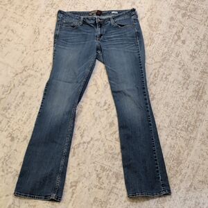 Arizona Jean Company Women's Bootcut Jeans in Medium Blue Wash